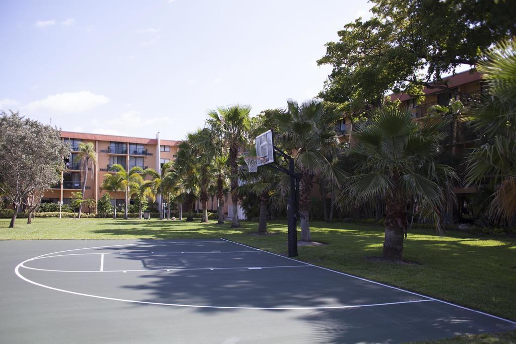 Club Wyndham Palm-Aire Hotel Pompano Beach Eksteriør billede